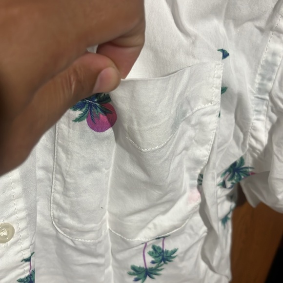 Old Navy - Picture 2 of 3